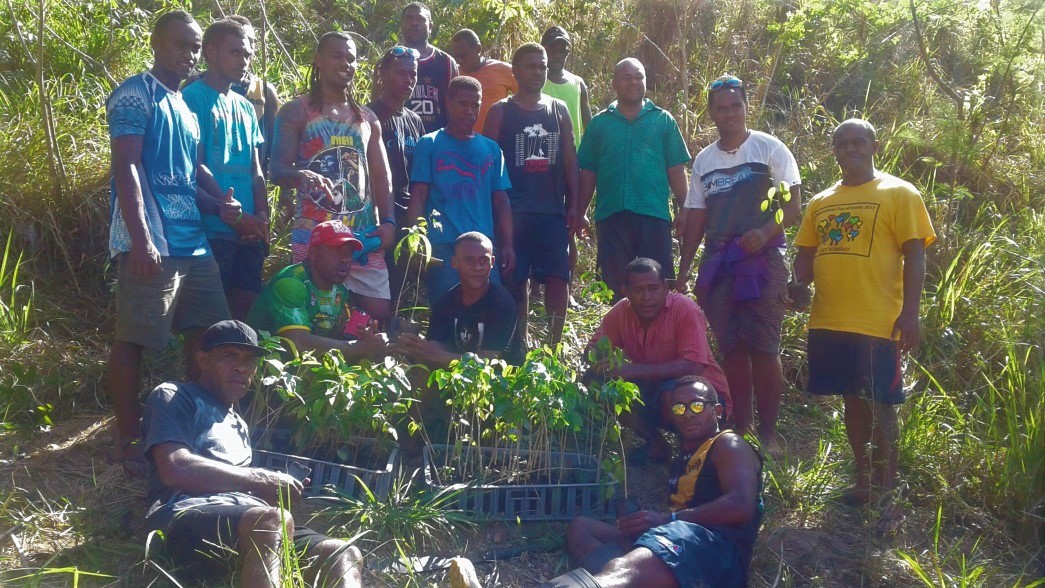 Community Youth Group help establish Agroforestry plot.